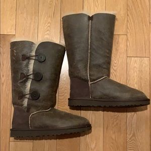 UGG Bailey Button Triplet